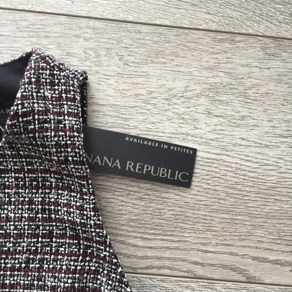 Banana Republic Women's Jumper Dress Tweed Sleeveless Lined Burgundy Size 6 NWT - Picture 8 of 16